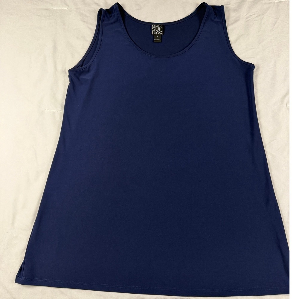 Clara Sunwoo Navy Blue Sleeveless Scoop Tank Top Large Minimalist Made in USA